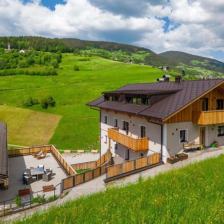 Planerhof Apartment Alpenrose Funes  Eksteriør billede
