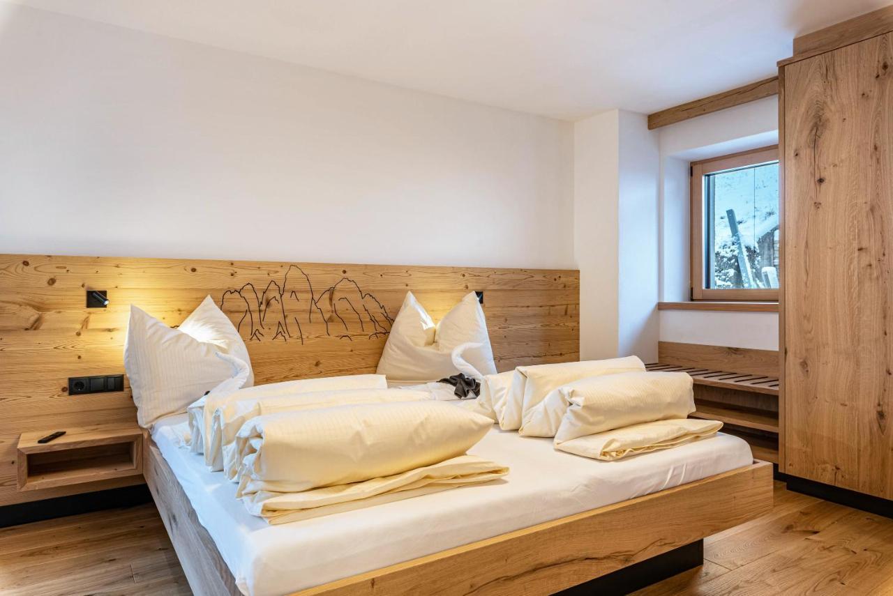 Planerhof Apartment Alpenrose Funes  Eksteriør billede