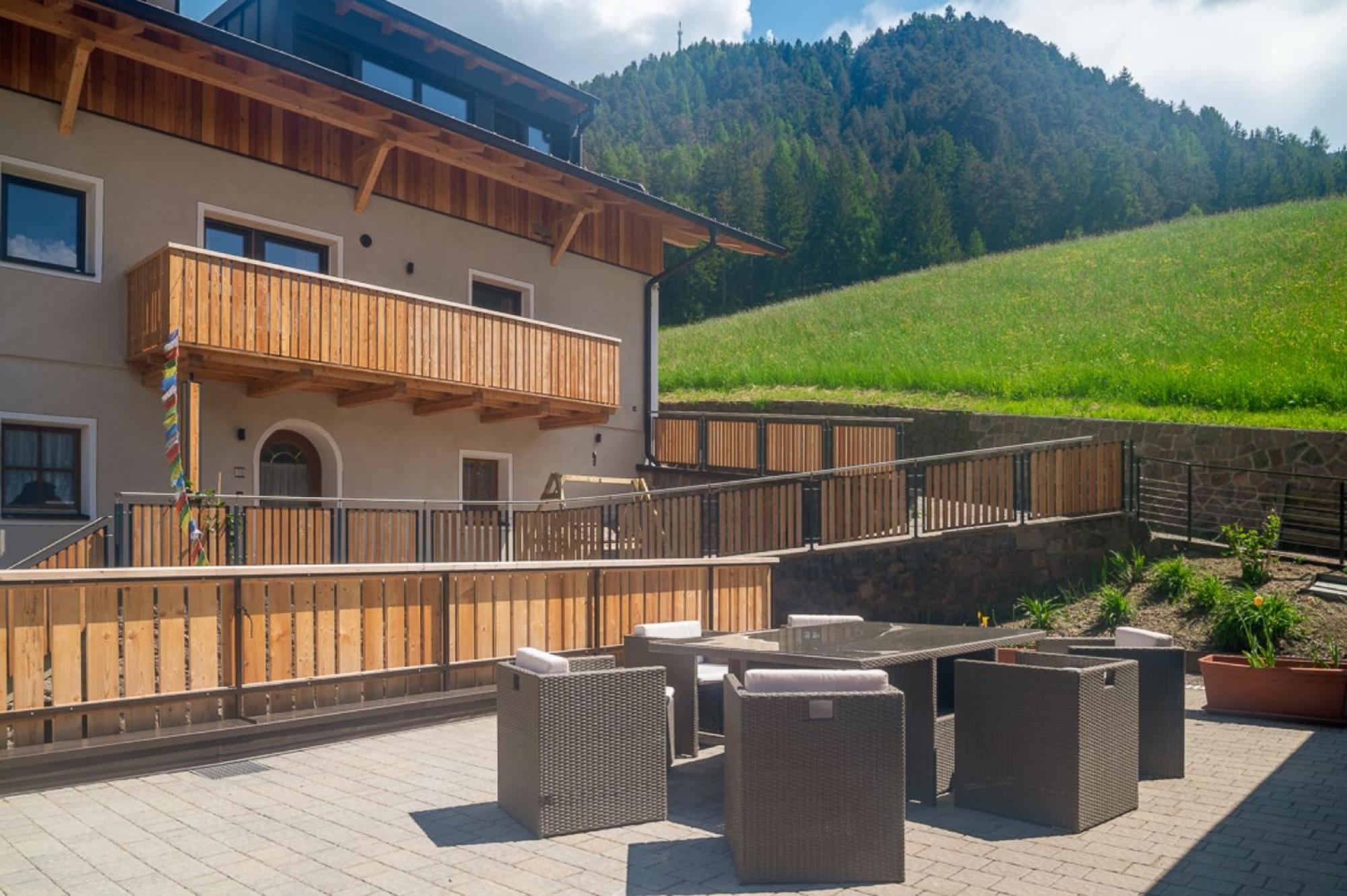 Planerhof Apartment Alpenrose Funes  Eksteriør billede